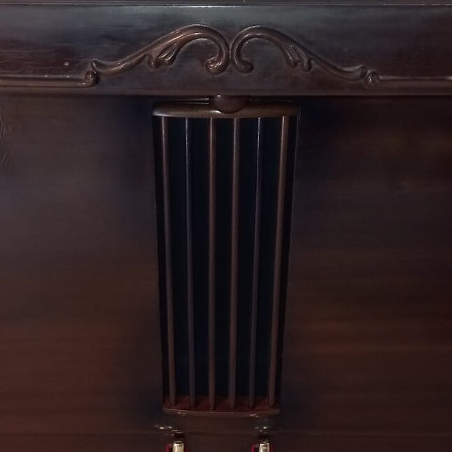 Beautifully serviced pedals and keys of a Knight upright.